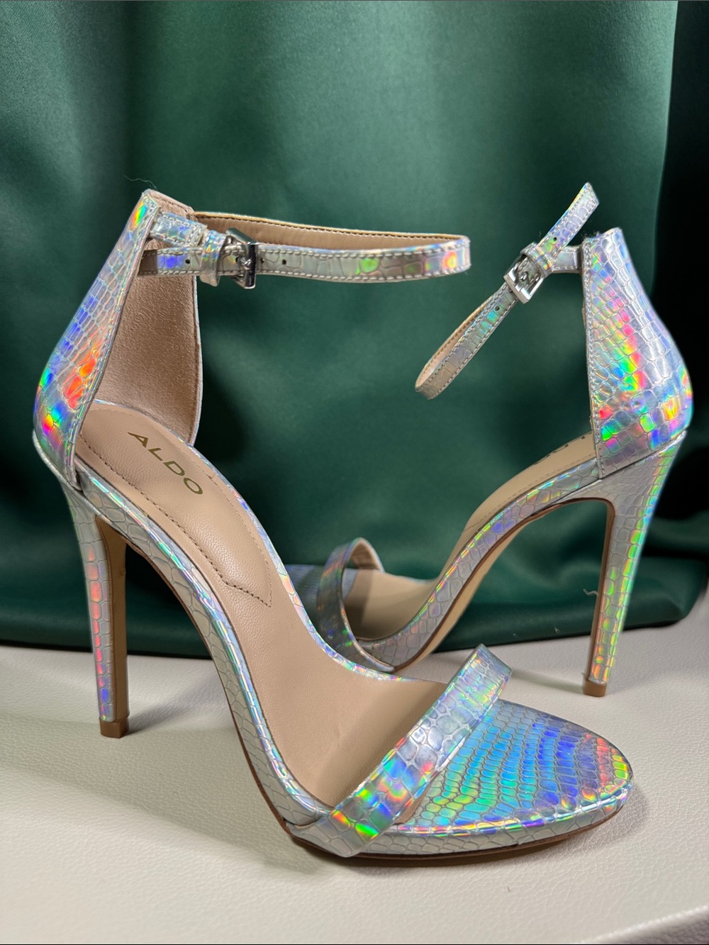 Aldo Iridescent Caraa Strappy Heels size 6.5